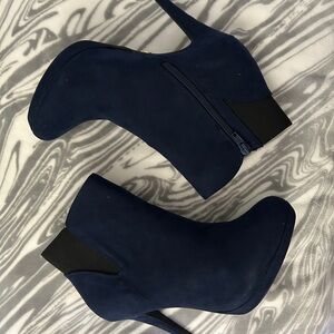 Thalia Sodi Navy Briea Platform Ankle Booties